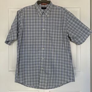 Men’s Dockers Blue Plaid Short Sleeved Button Down Shirt Stain Defender Size L